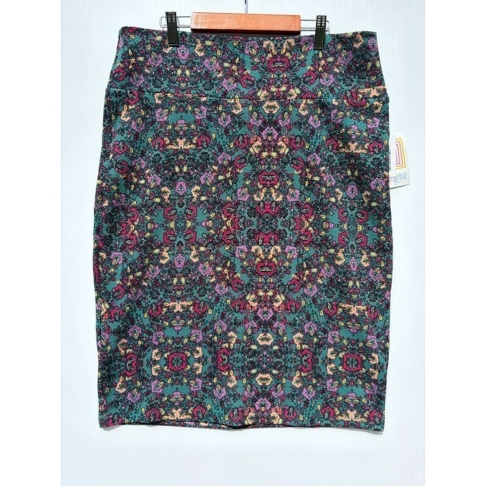 LuLaRoe Cassie Pencil Skirt Womens XL Green Pink Kaleidoscope Stretch‎ Knit Work